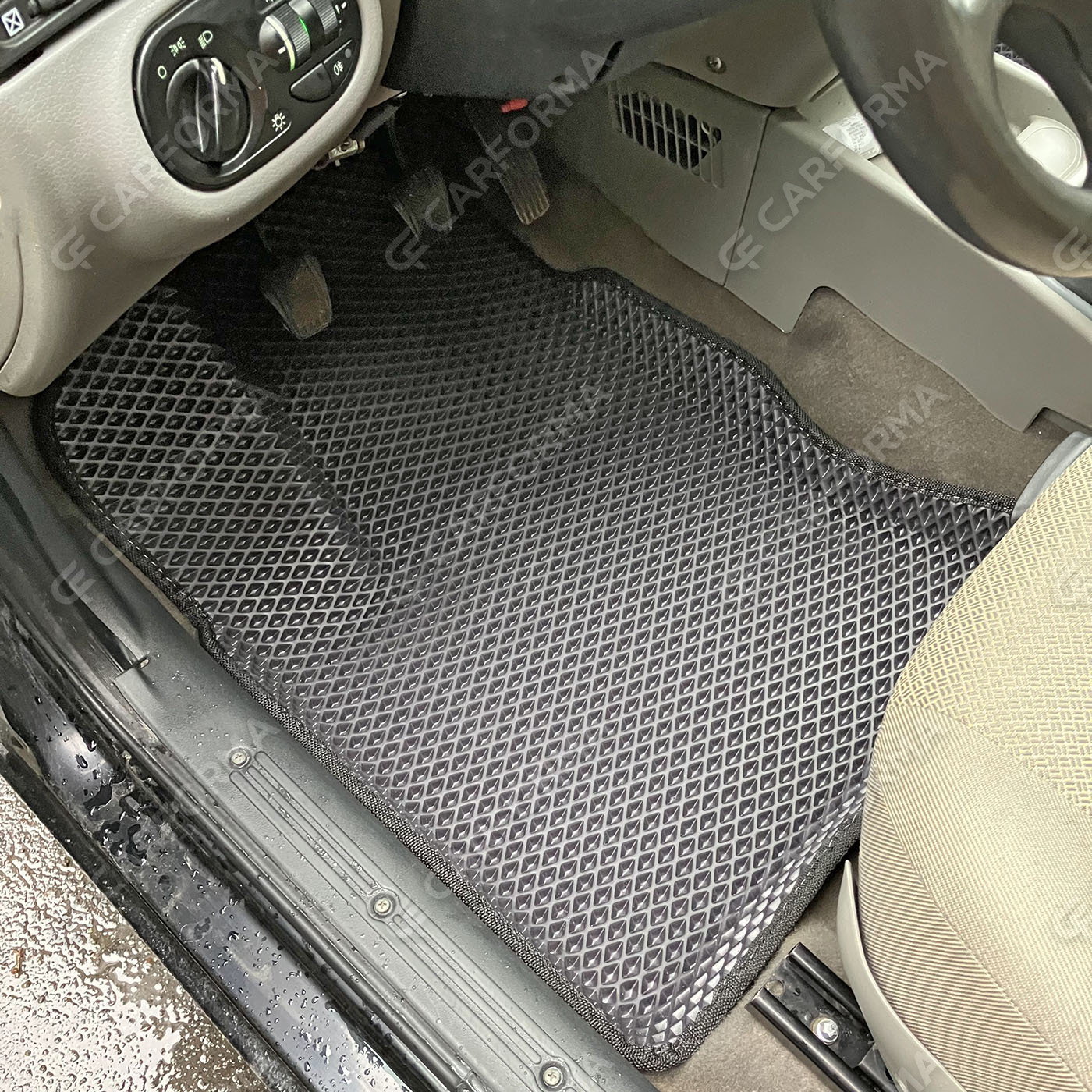 Коврики на Lada (ВАЗ) Granta 2011&nbsp;-&nbsp;2026 в Ростове-на-Дону