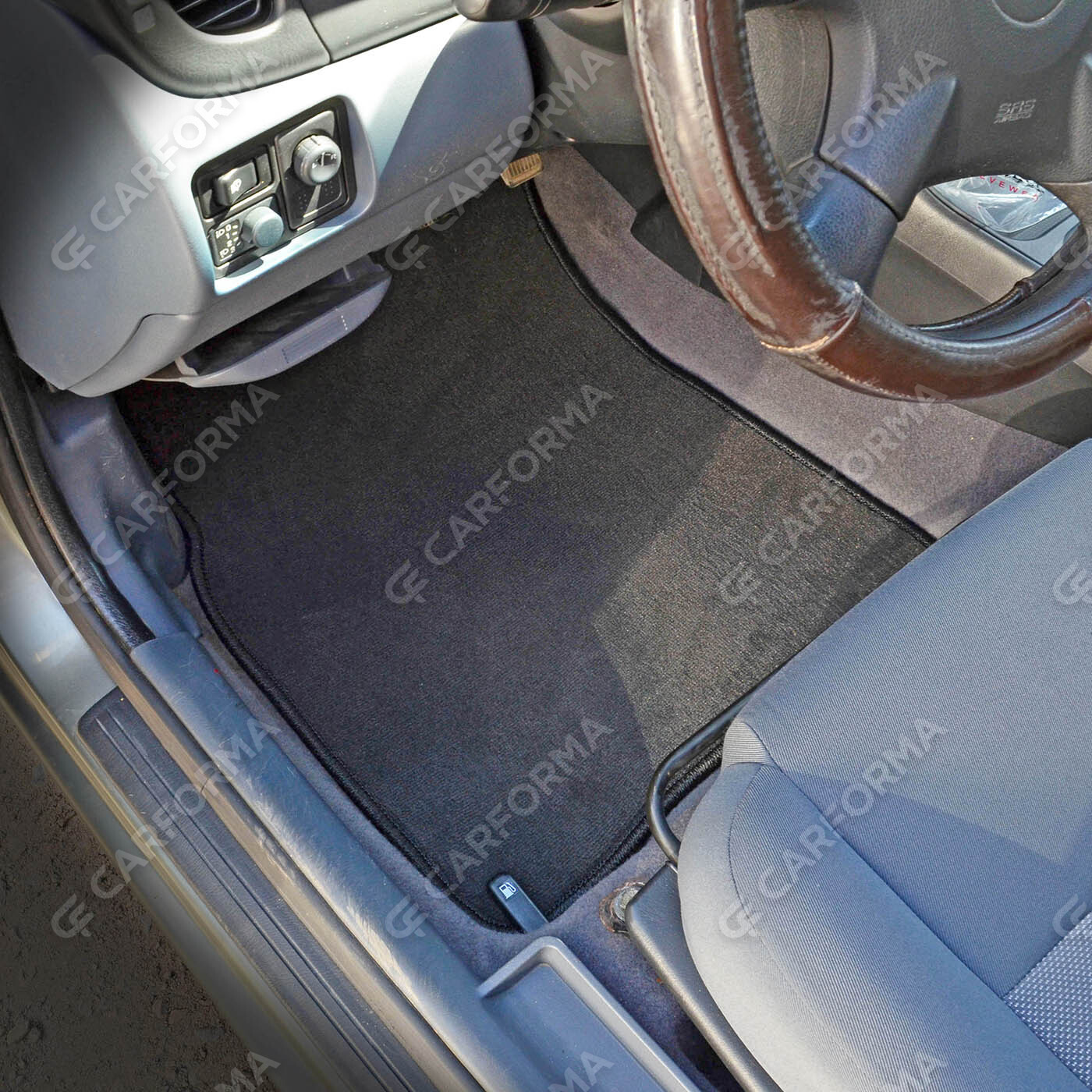 Ворсовые коврики на Nissan Almera 2 (N16) 2000&nbsp;-&nbsp;2006 в Ростове-на-Дону