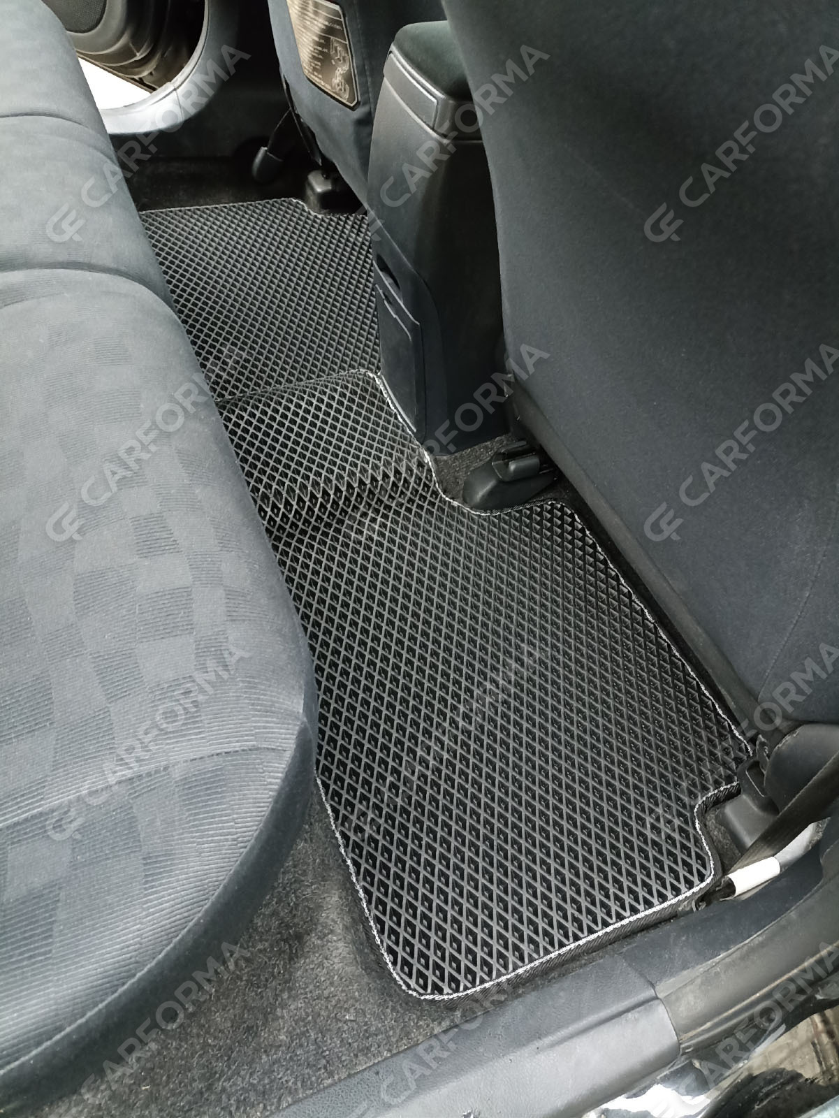 Ворсовые коврики на Toyota Corolla Axio (E14) 2006&nbsp;-&nbsp;2012 в Ростове-на-Дону