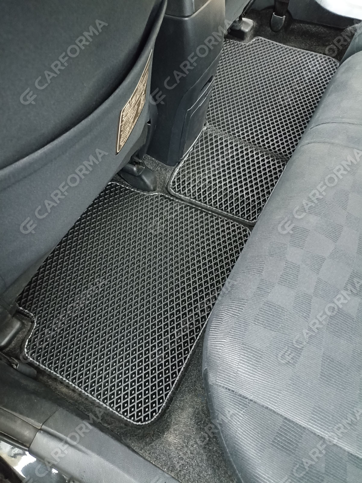 Ворсовые коврики на Toyota Corolla Axio (E14) 2006&nbsp;-&nbsp;2012 в Ростове-на-Дону