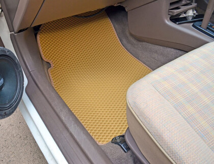 Ворсовые коврики на Toyota Cynos (L50) 1995 - 1999 в Ростове-на-Дону