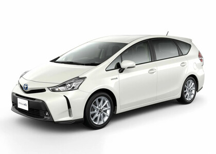 Ворсовые коврики на Toyota Prius Alpha 2011 - 2021 в Ростове-на-Дону