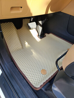 EVA коврики на KIA Carnival IV 8 мест 2020 - 2025 в Ростове-на-Дону EVA коврики на KIA Carnival IV 8 мест 2020 - 2025 в Ростове-на-Дону
