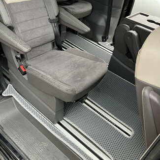 Ворсовые коврики на Volkswagen Multivan (T7) 2021&nbsp;-&nbsp;2026 в Ростове-на-Дону