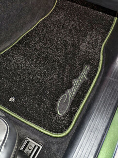 Ворсовые коврики на Dodge Challenger III 2008&nbsp;-&nbsp;2023 в Ростове-на-Дону